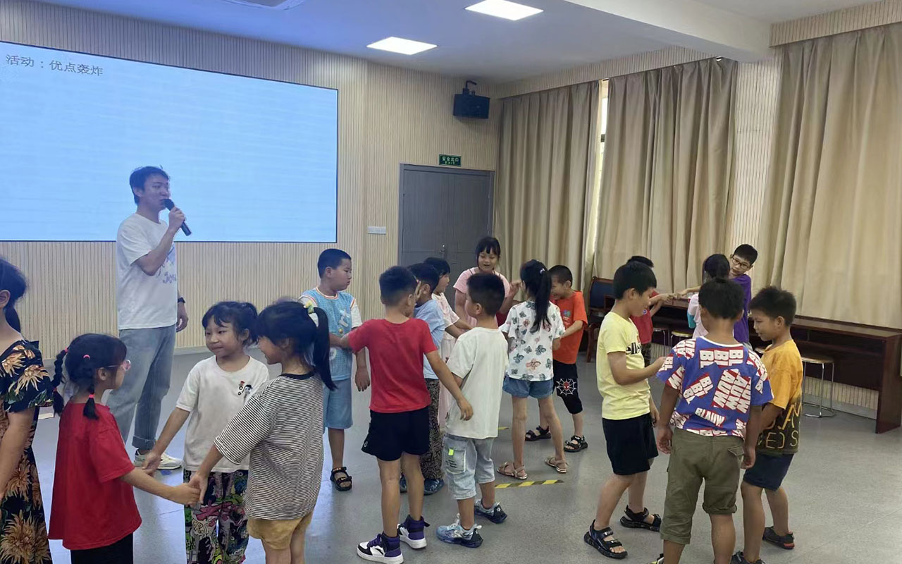 五河龙观乡中心学校